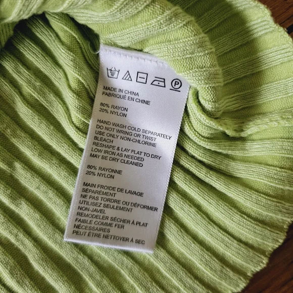 Urban Outfitters Lime Green Stretch Ribbed Collared Crop Top Size XS - Picture 5 of 6